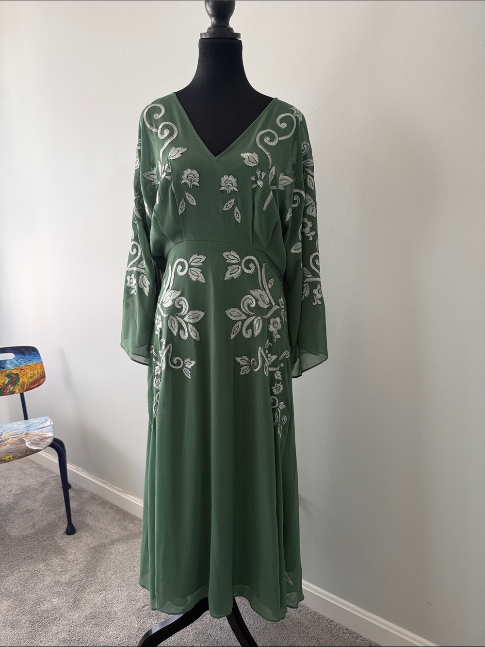 NWT Monsoon London Embroidered Kimono Sleeve Midi Dress - Picture 3 of 13